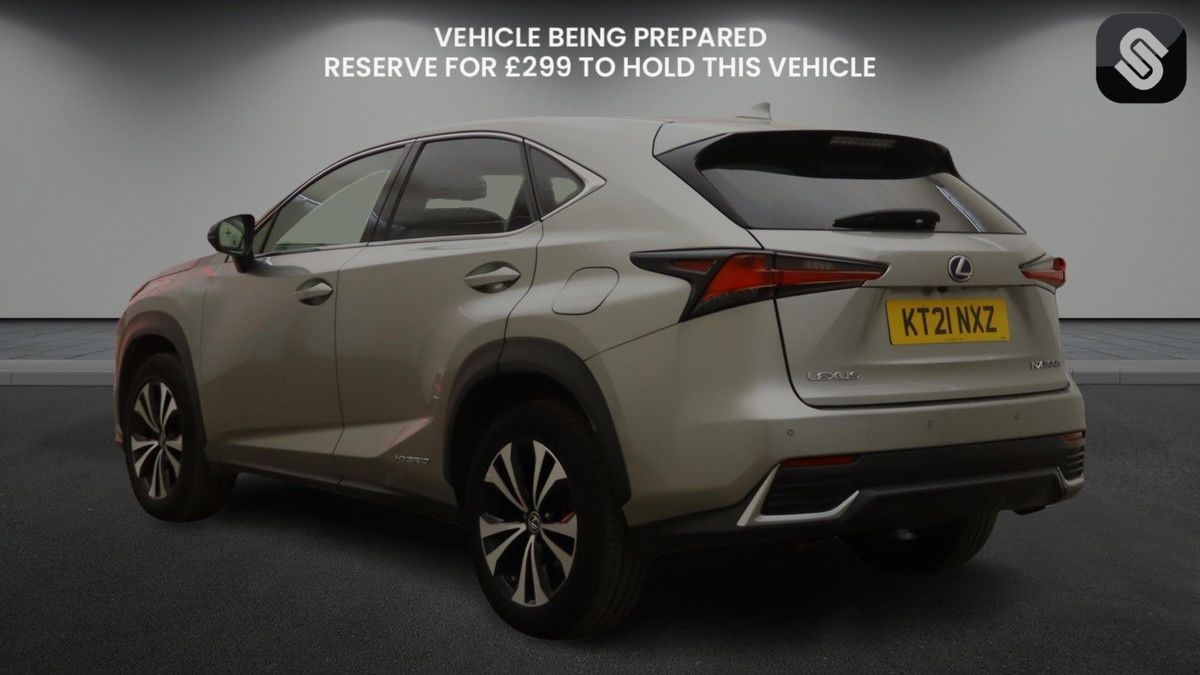 Lexus NX Image 3