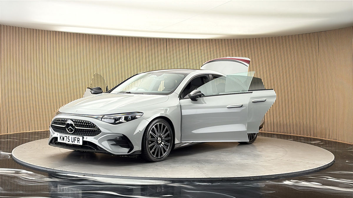 More views of Mercedes-Benz CLA