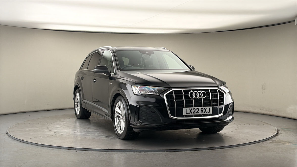 More views of Audi Q7