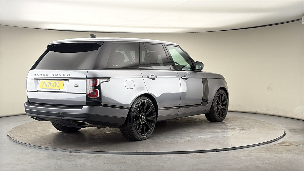 More views of Land Rover Range Rover