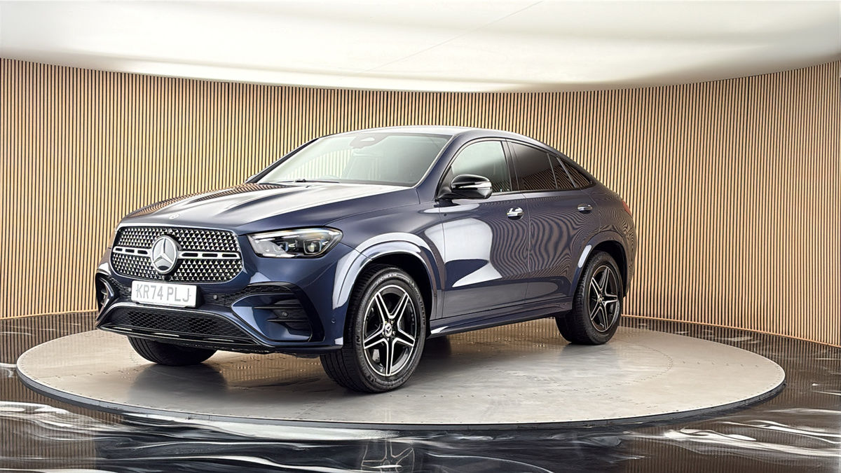 More views of Mercedes-Benz GLE