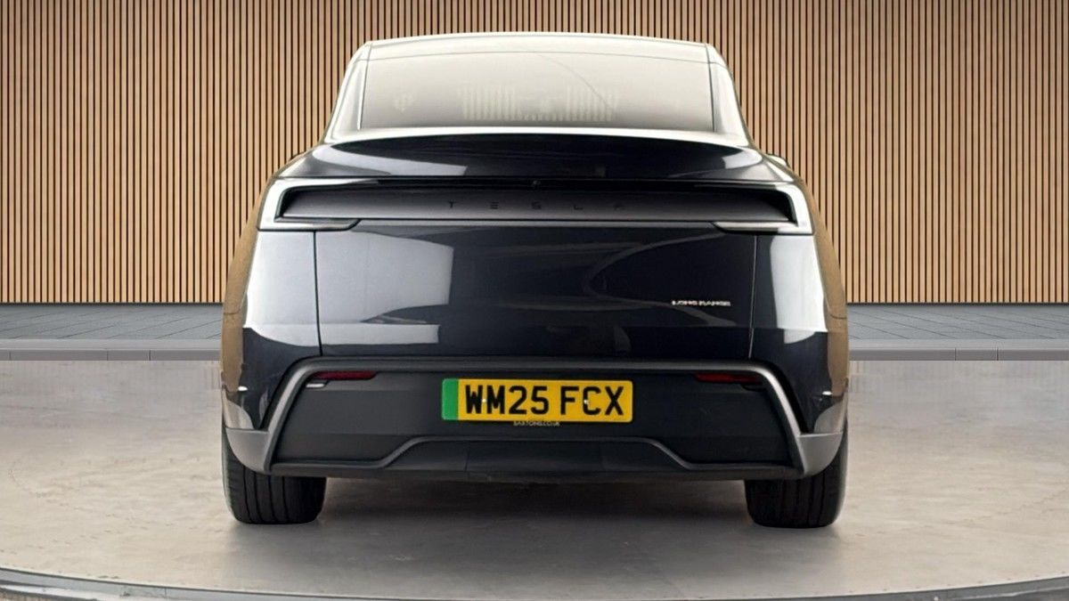 Tesla Model Y Image 4