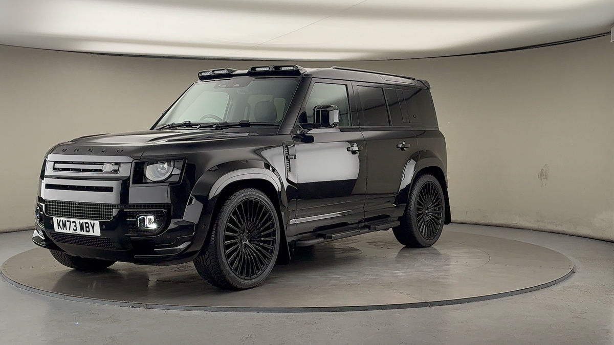 More views of Land Rover Defender 110