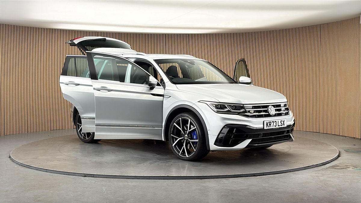 More views of Volkswagen Tiguan