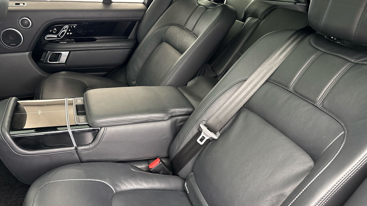 Land Rover Range Rover Image 9