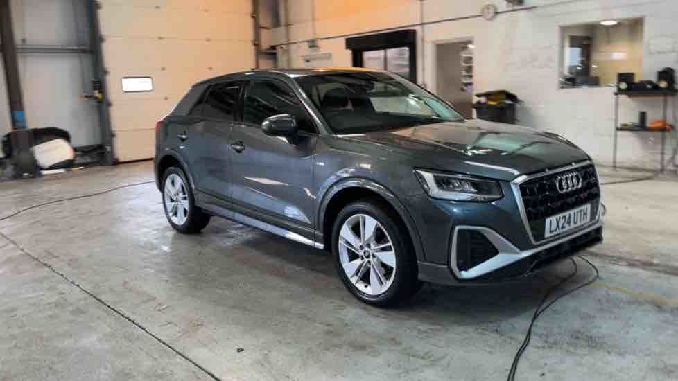 More views of Audi Q2