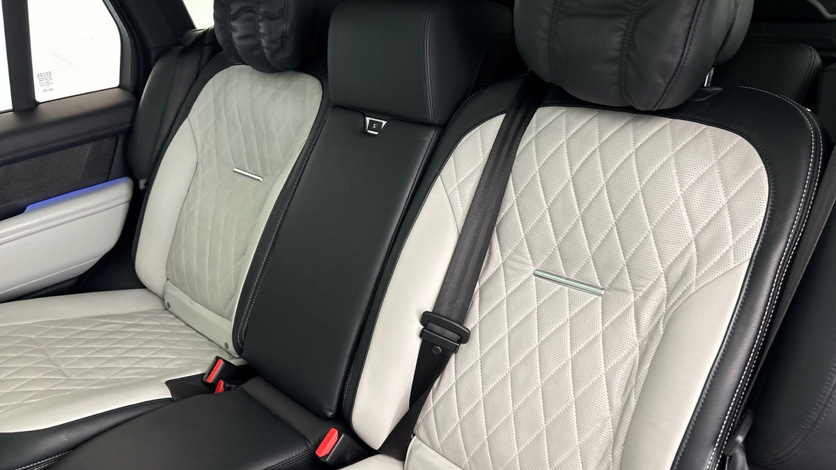 Land Rover Range Rover Image 8