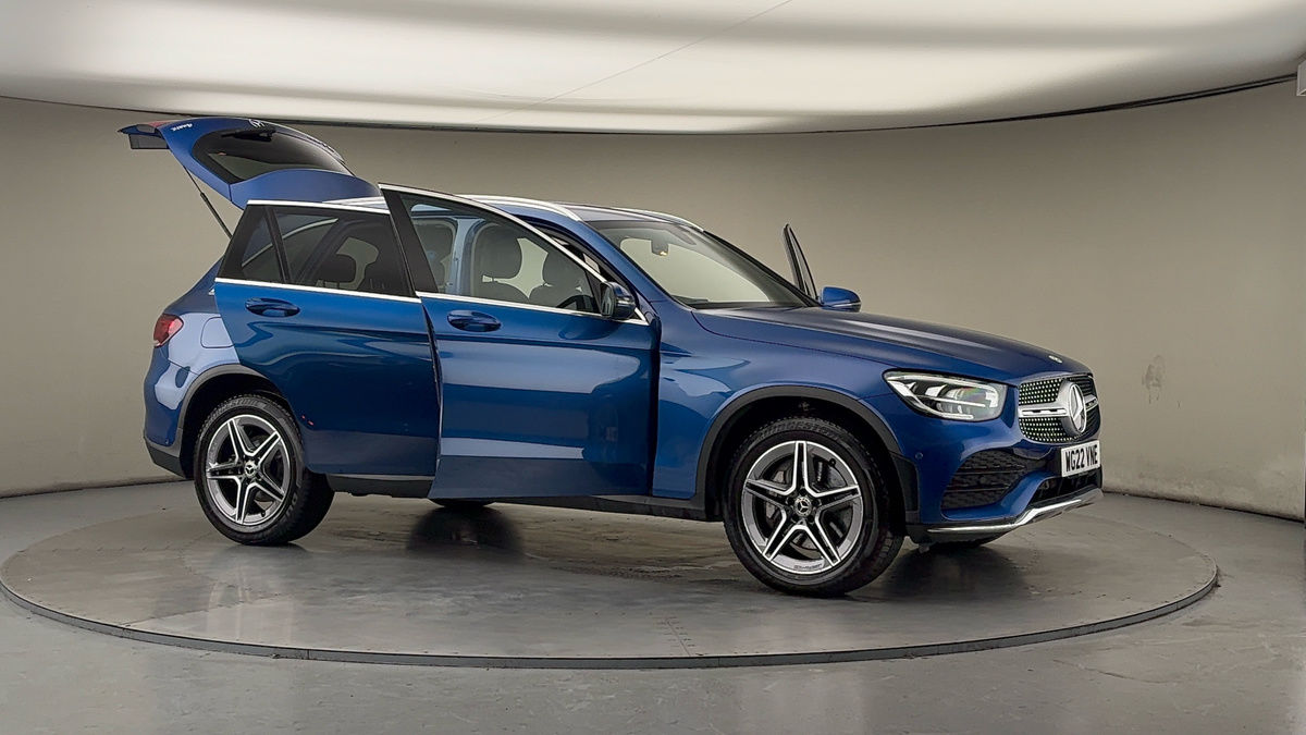 More views of Mercedes-Benz GLC