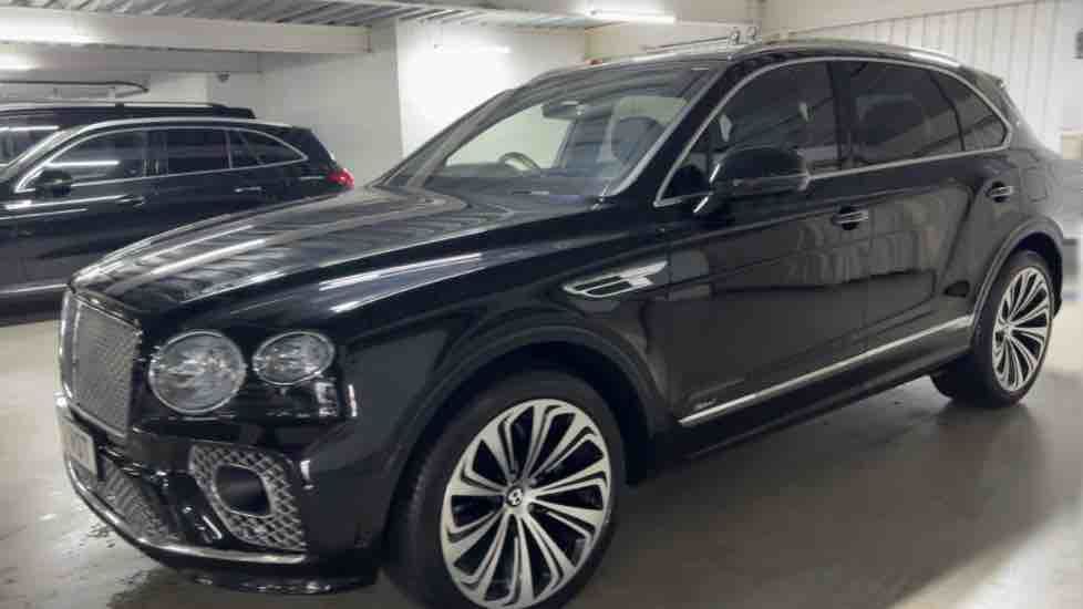 More views of Bentley Bentayga
