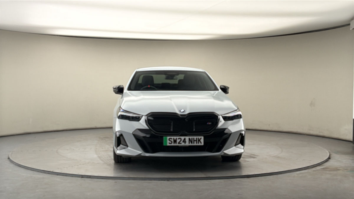 More views of BMW i5