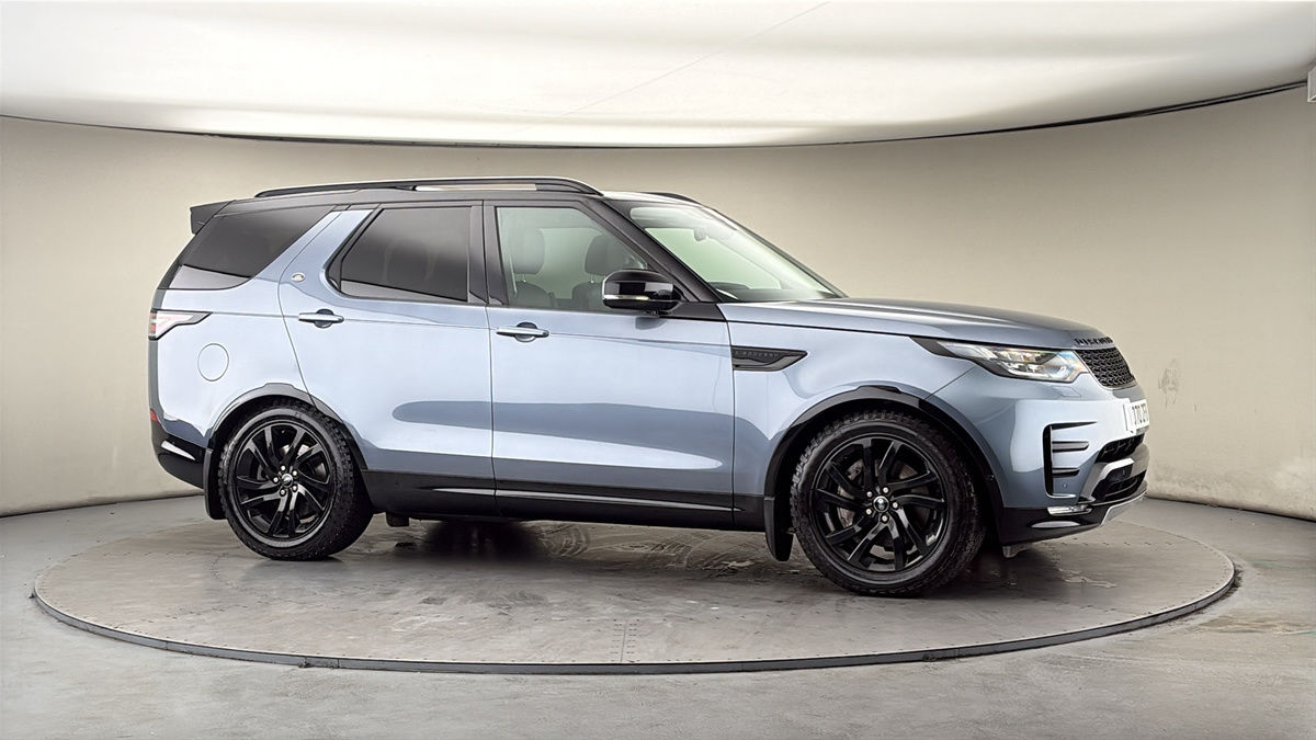 More views of Land Rover Discovery