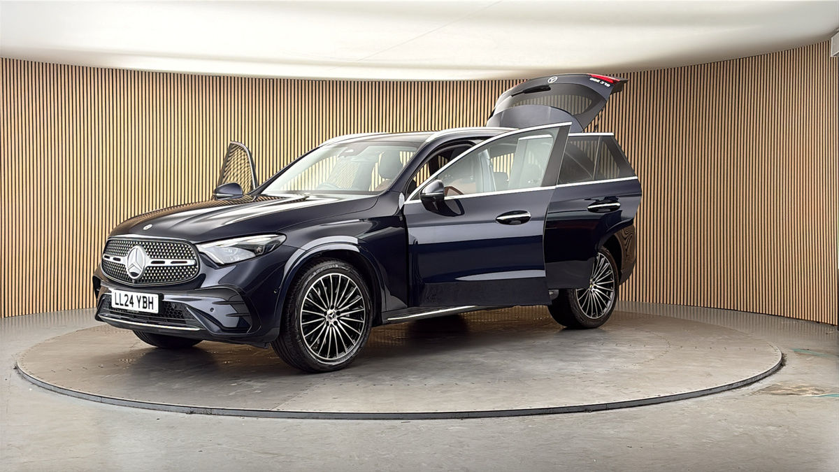 Mercedes-Benz GLC Image 22