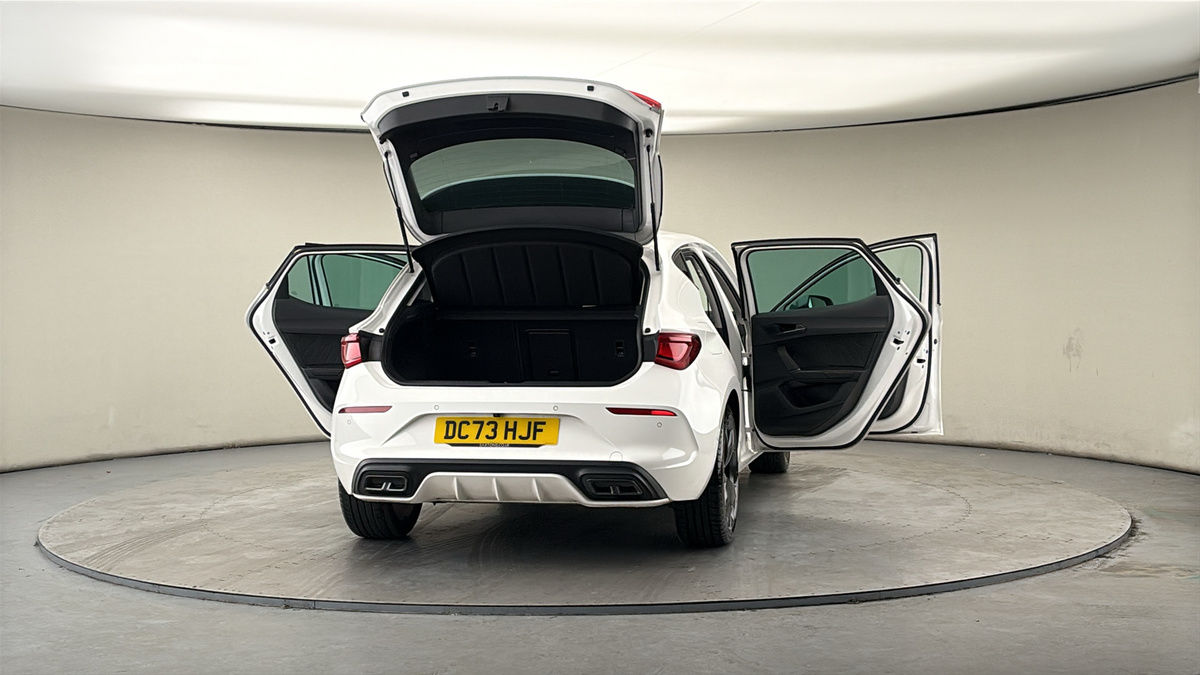 More views of CUPRA Leon