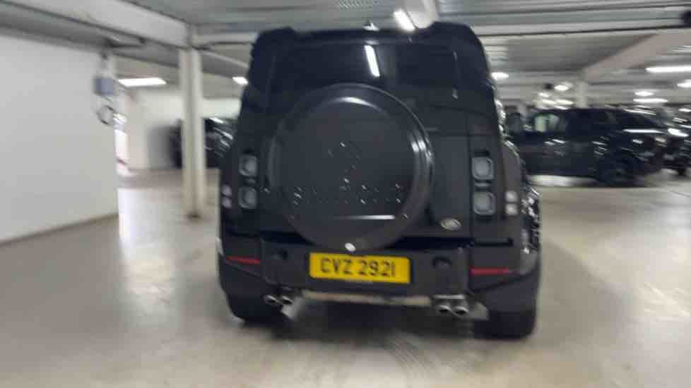 More views of Land Rover Defender 90