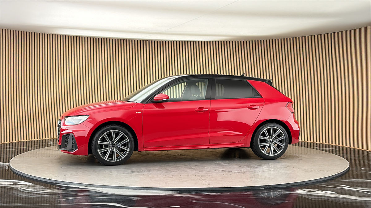 More views of Audi A1