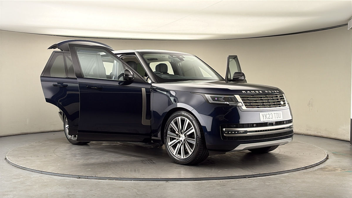 More views of Land Rover Range Rover