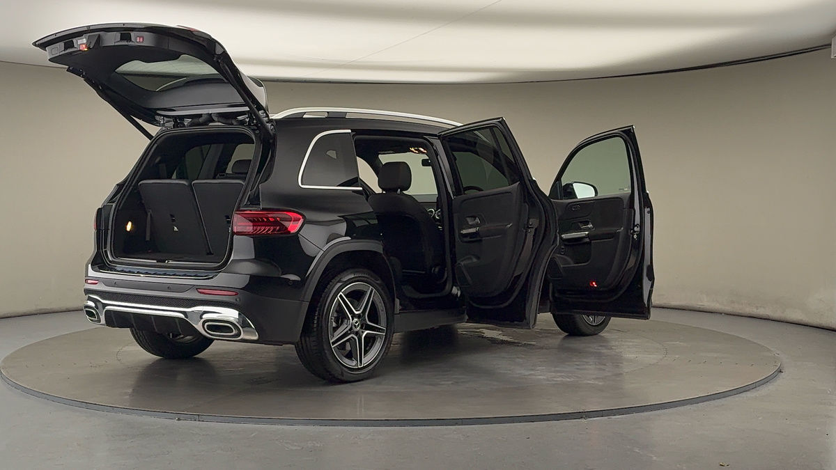 More views of Mercedes-Benz GLB