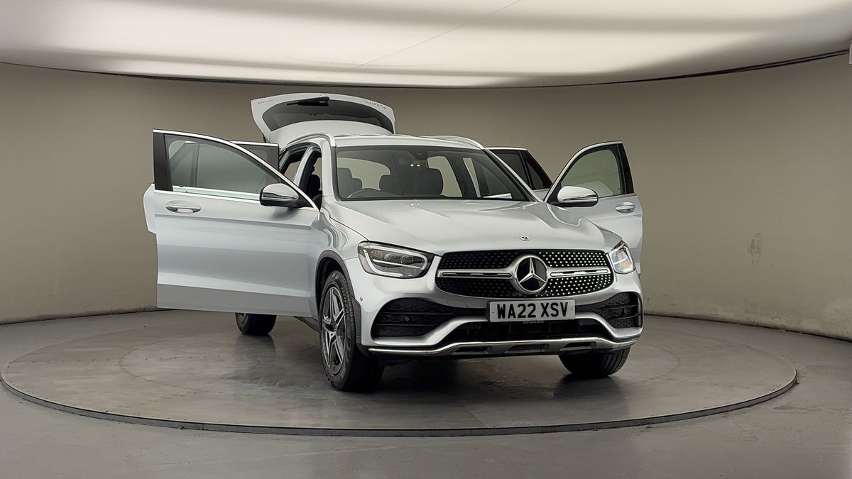 More views of Mercedes-Benz GLC