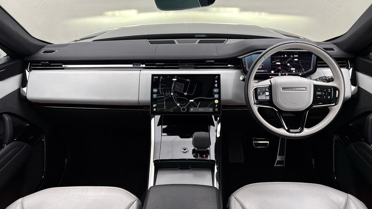 Land Rover Range Rover Sport Image 12