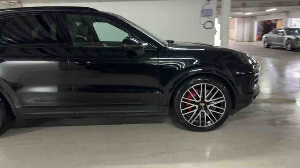 More views of Porsche Cayenne
