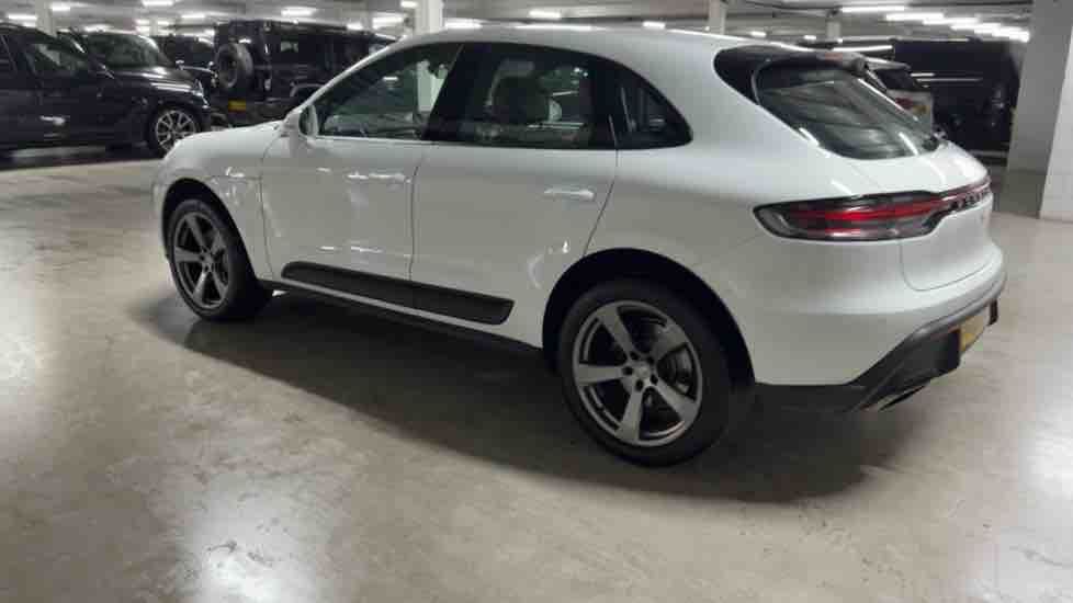 More views of Porsche Macan