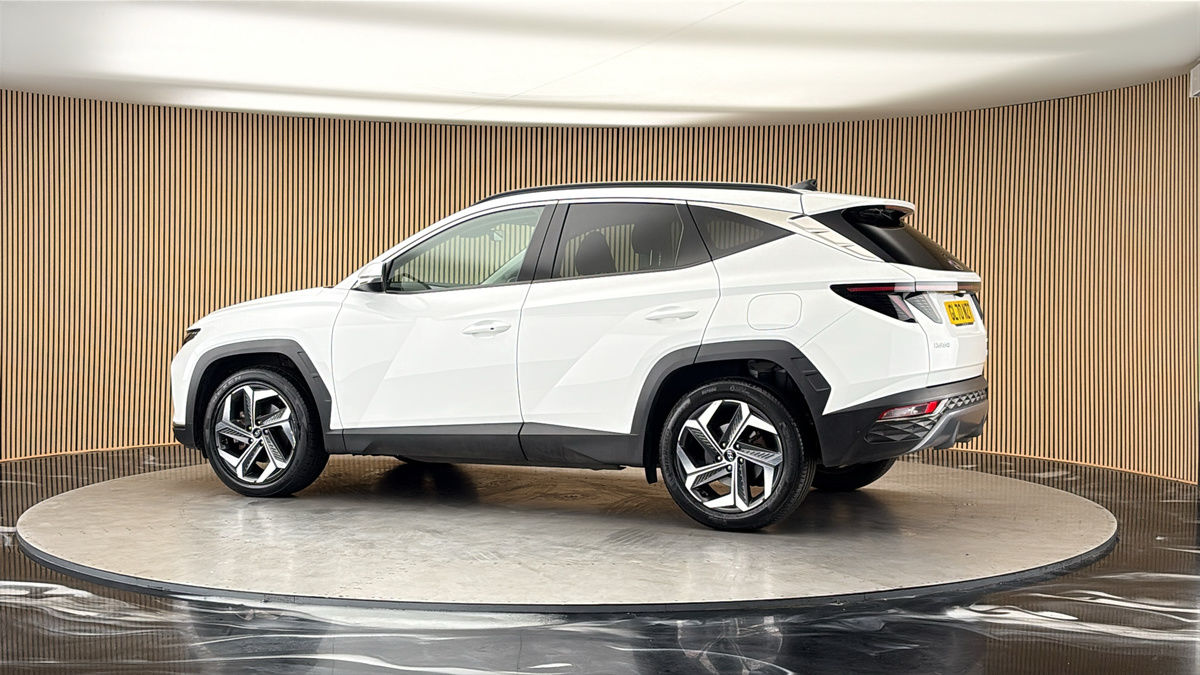 More views of Hyundai TUCSON
