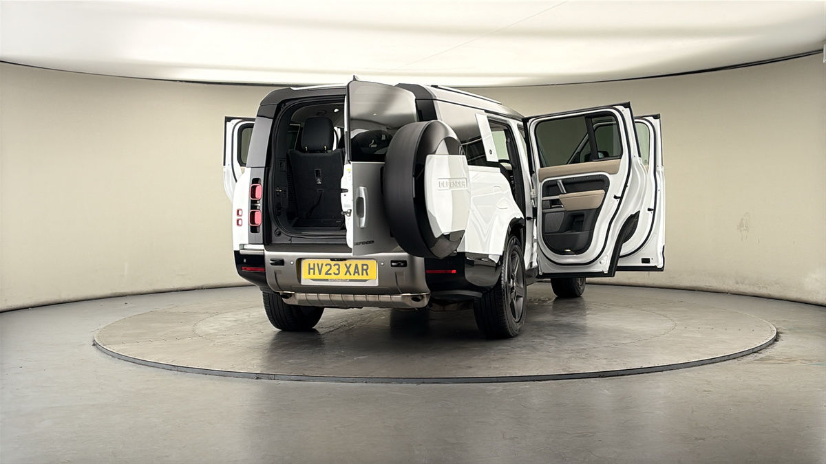 More views of Land Rover Defender 130
