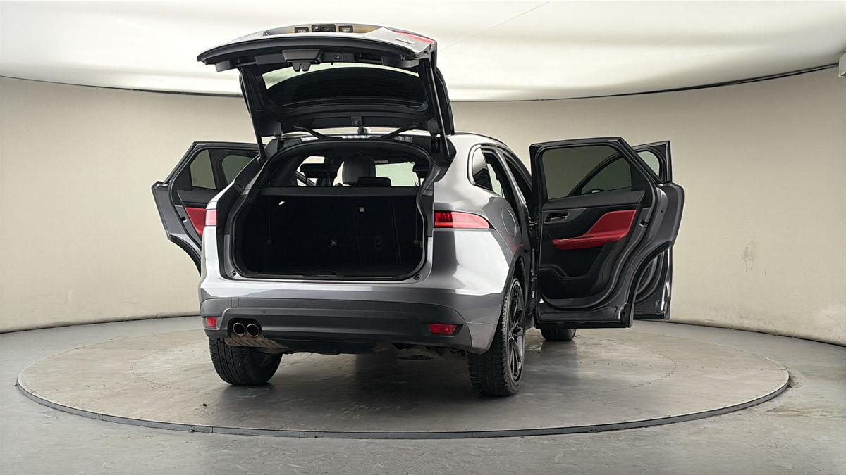 More views of Jaguar F-PACE