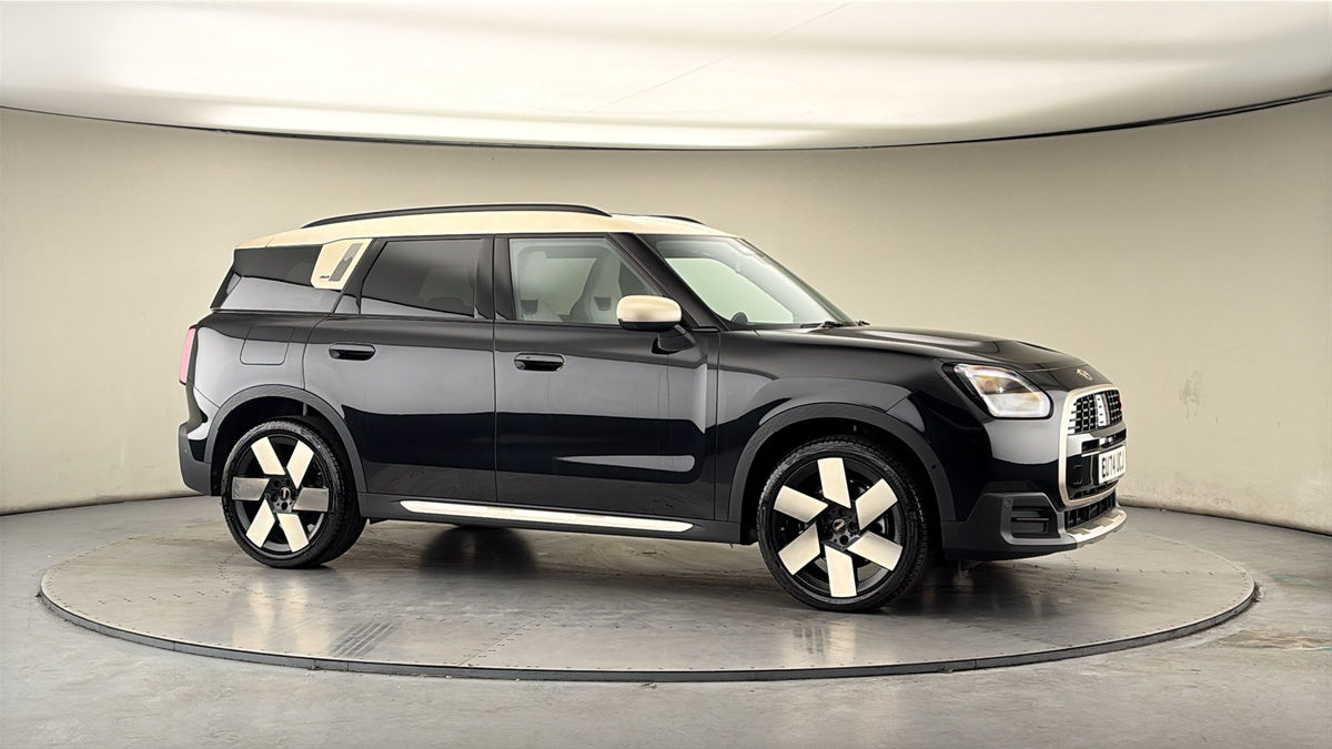 More views of MINI Countryman