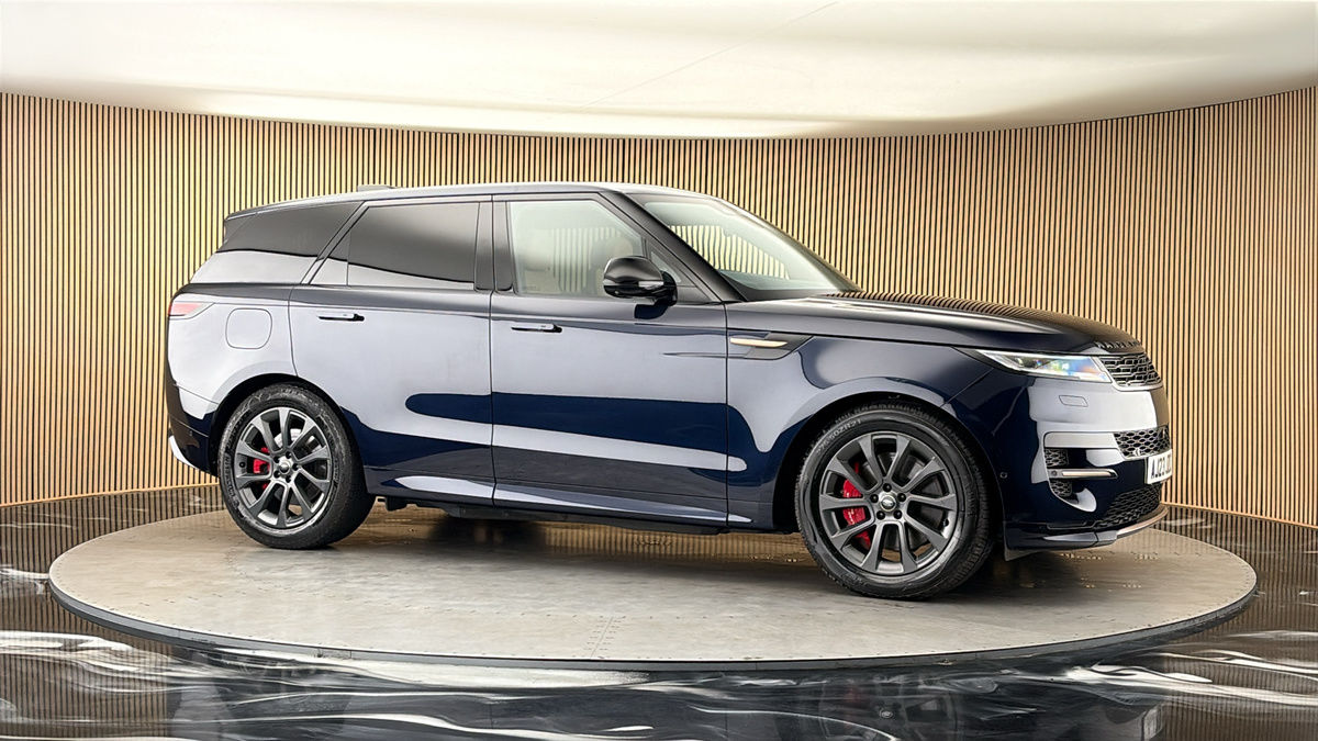 More views of Land Rover Range Rover Sport