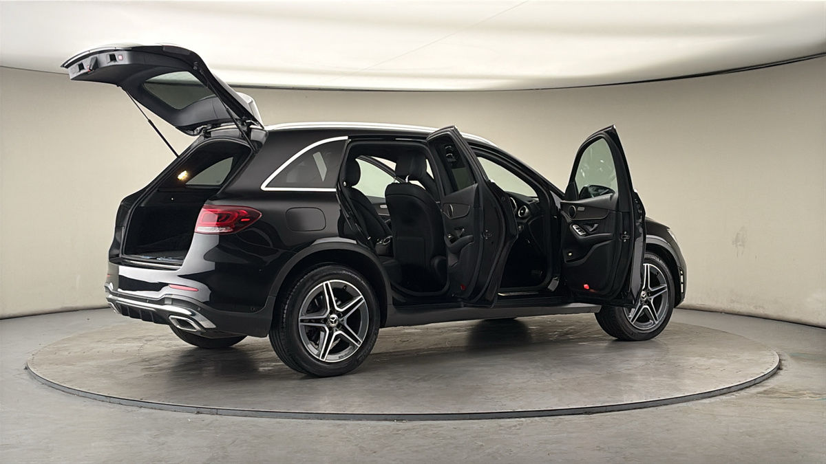 More views of Mercedes-Benz GLC