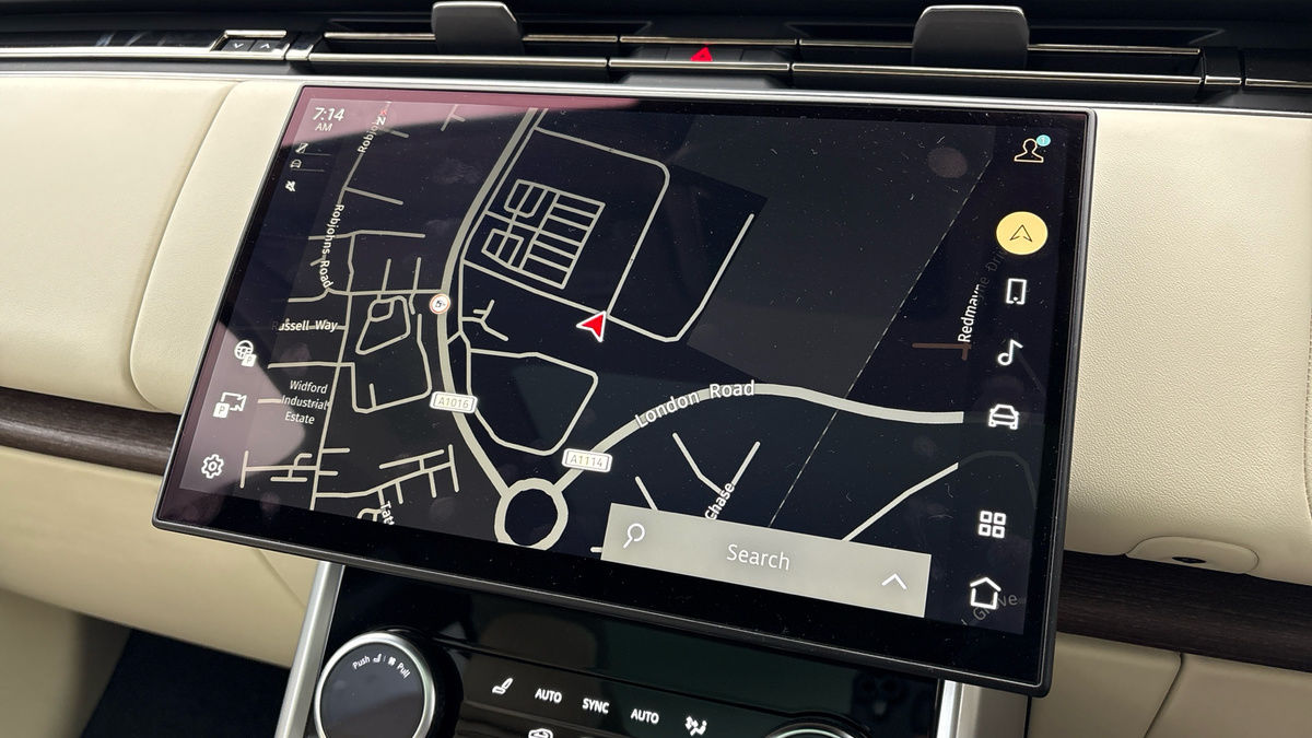 Land Rover Range Rover Image 17