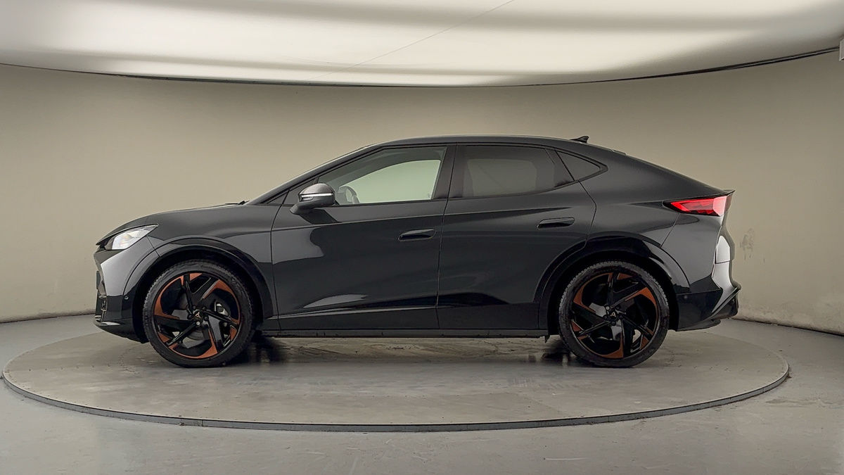 CUPRA Tavascan Image 16