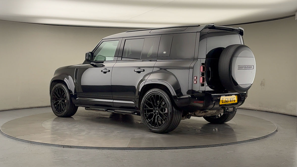 More views of Land Rover Defender 110