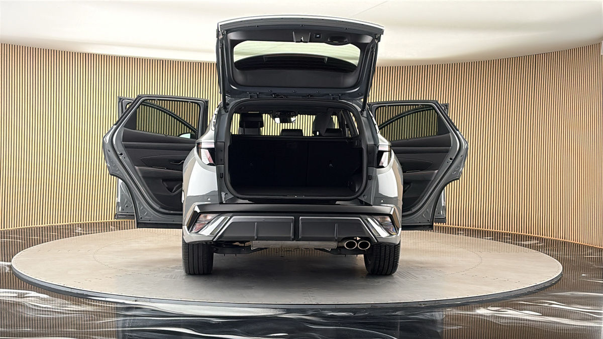 More views of Hyundai TUCSON