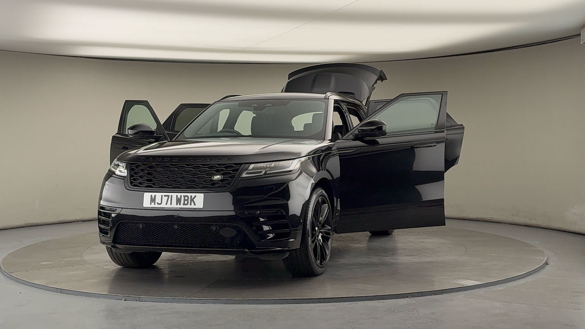 More views of Land Rover Range Rover Velar