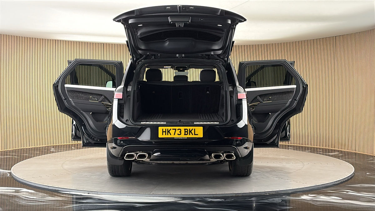 More views of Land Rover Range Rover Sport