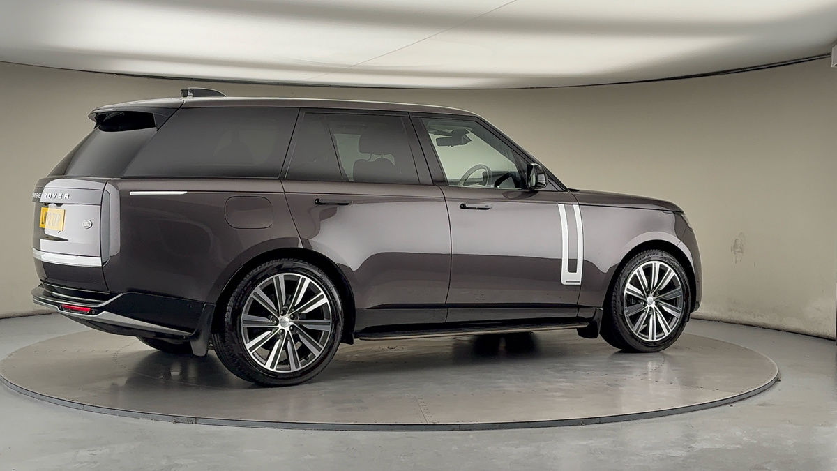 More views of Land Rover Range Rover