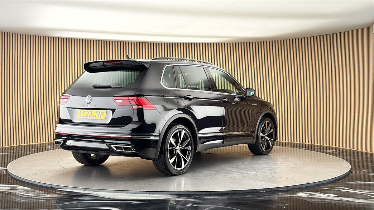 More views of Volkswagen Tiguan