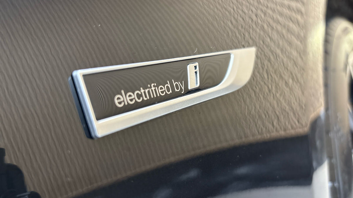 BMW 5 Series Image 30