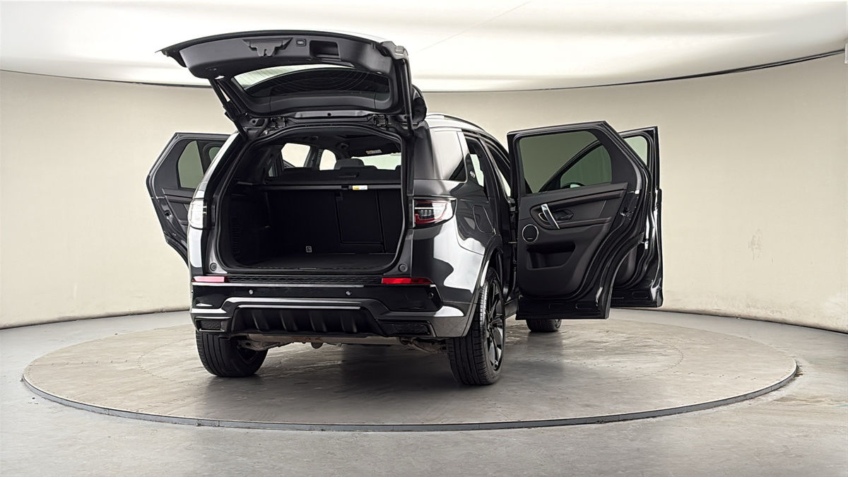 More views of Land Rover Discovery Sport