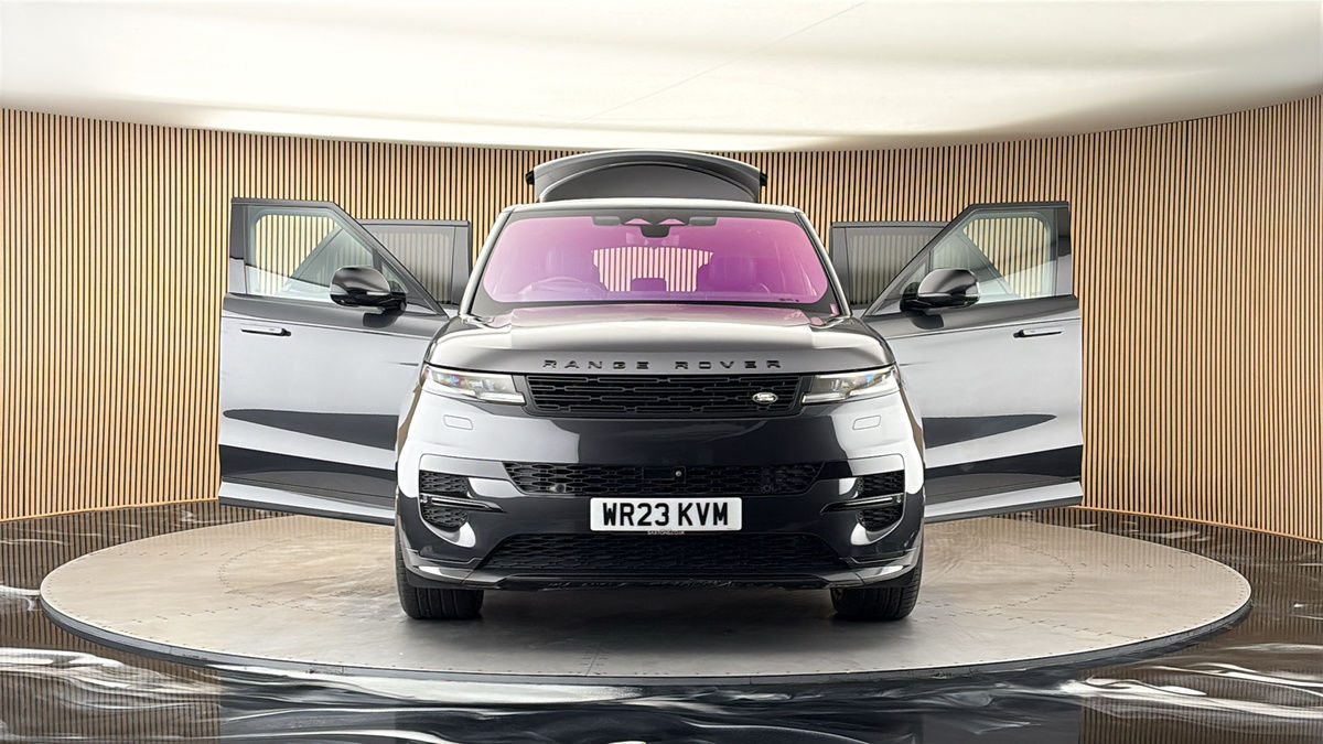 More views of Land Rover Range Rover Sport