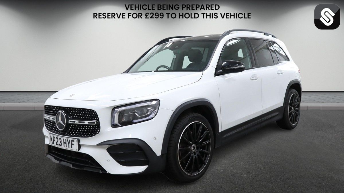 Mercedes-Benz GLB Image 2