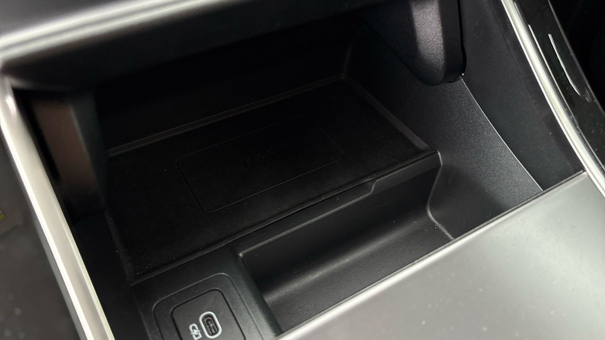 Land Rover Range Rover Evoque Image 29