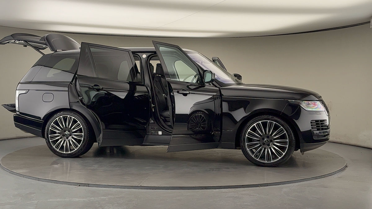 More views of Land Rover Range Rover