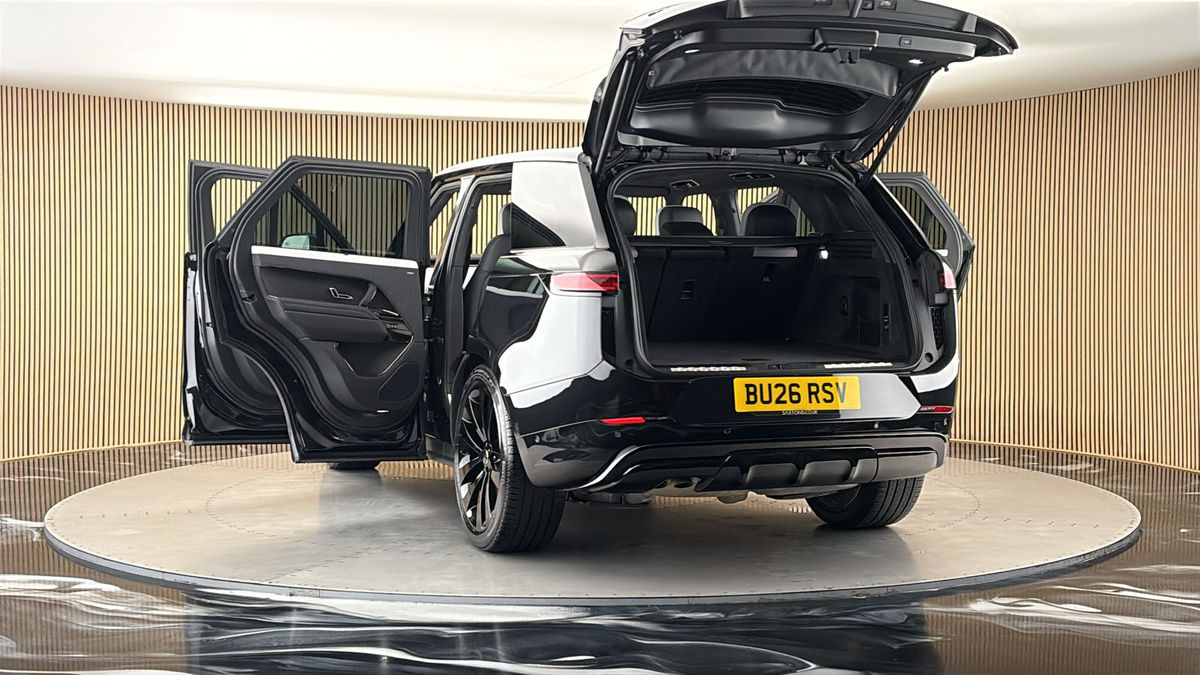 More views of Land Rover Range Rover Sport