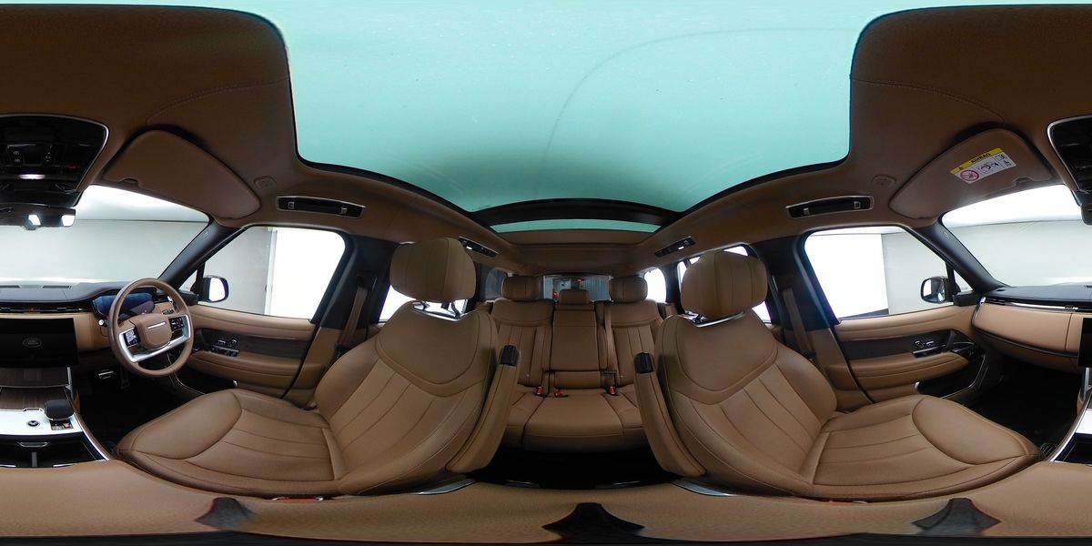 More views of Land Rover Range Rover