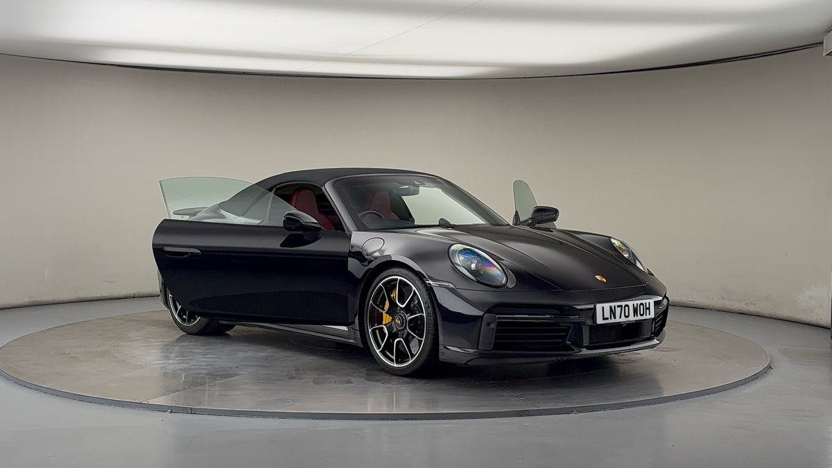 More views of Porsche 911