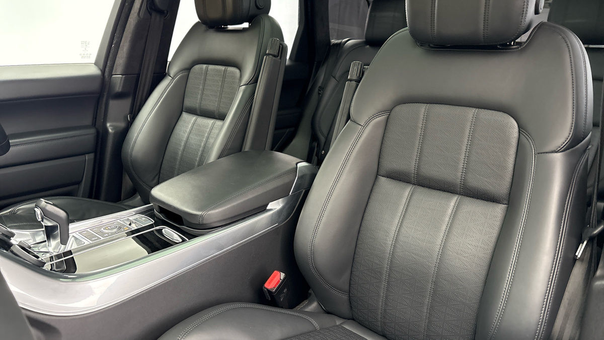 Land Rover Range Rover Sport Image 7