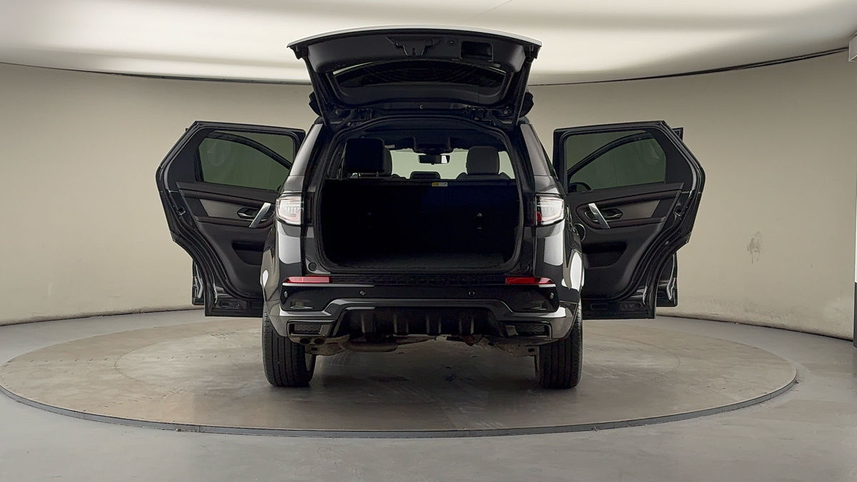 More views of Land Rover Discovery Sport